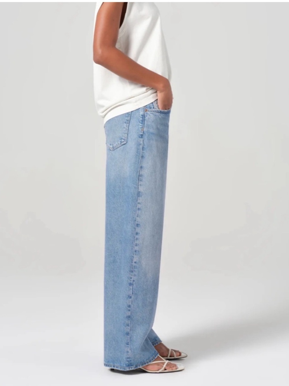 Agolde The Low Slung Baggy jeans. 👖 size 26. Color: SHAKE - Picture 3 of 9
